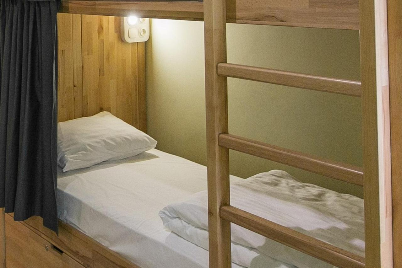 Dream Hostel Lviv Exterior photo